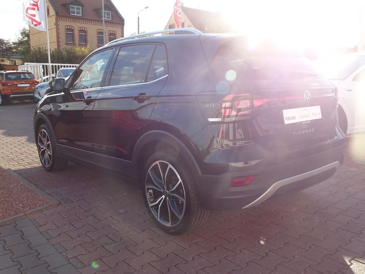 Volkswagen T-Cross 1.0 TSI Navi Sitzheizung LED  Image 4